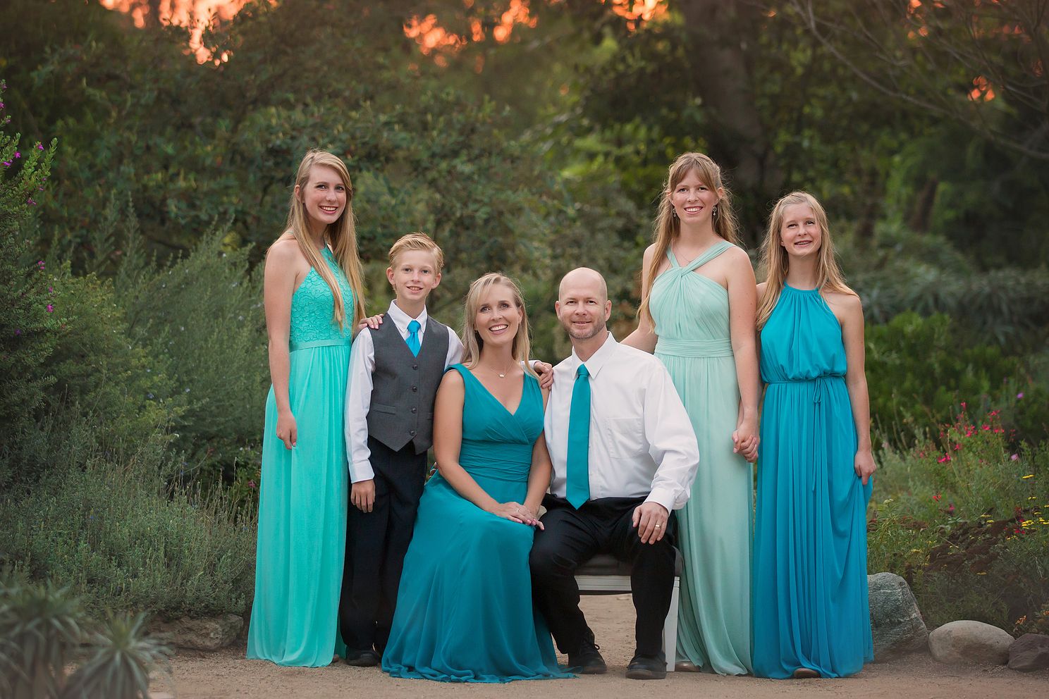 Huntington-formal-family-portrait