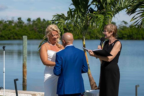 wedding-magnolias-on-the-bay-2.jpg