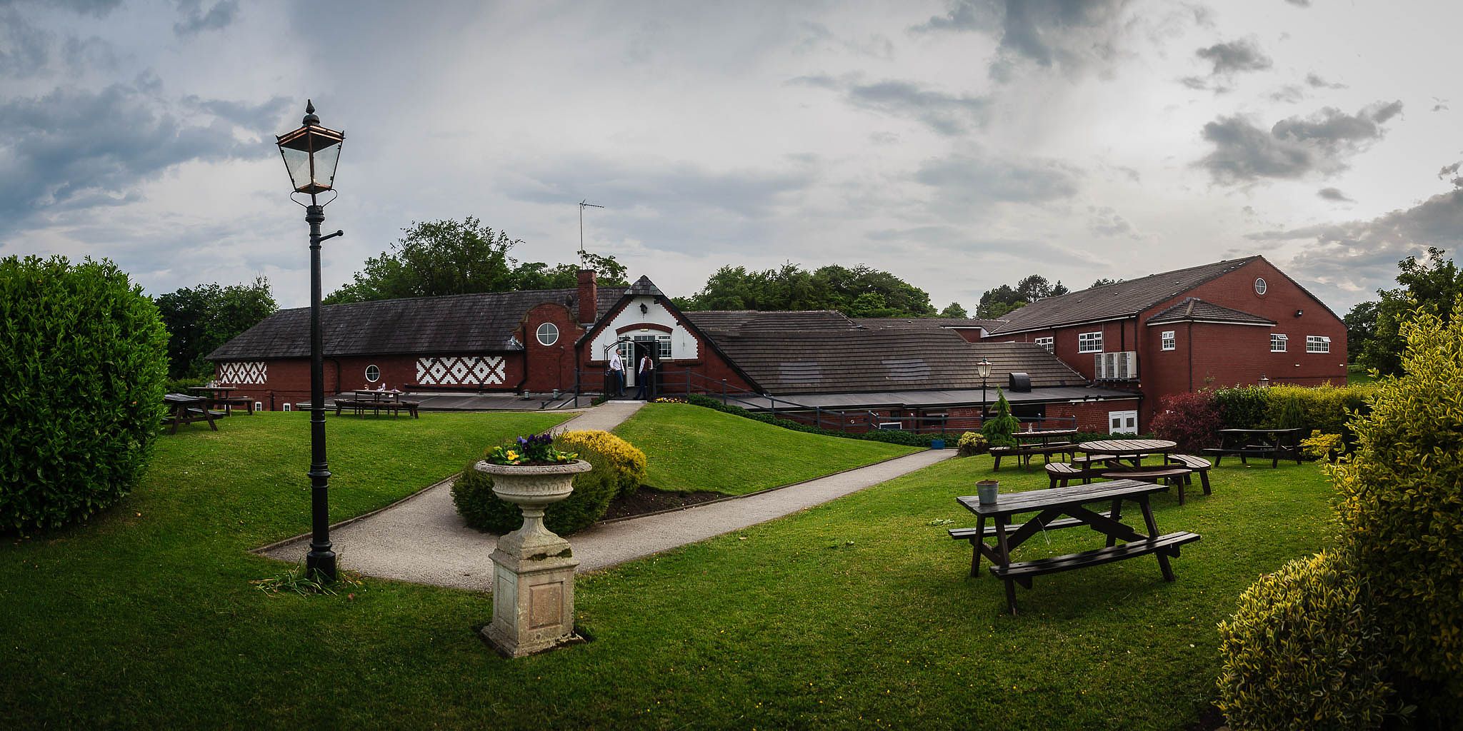 The Stables Country Club Wedding Photographer-42.jpg