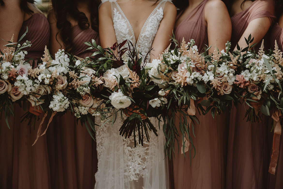 IVWeddingPartyHPPjpg
