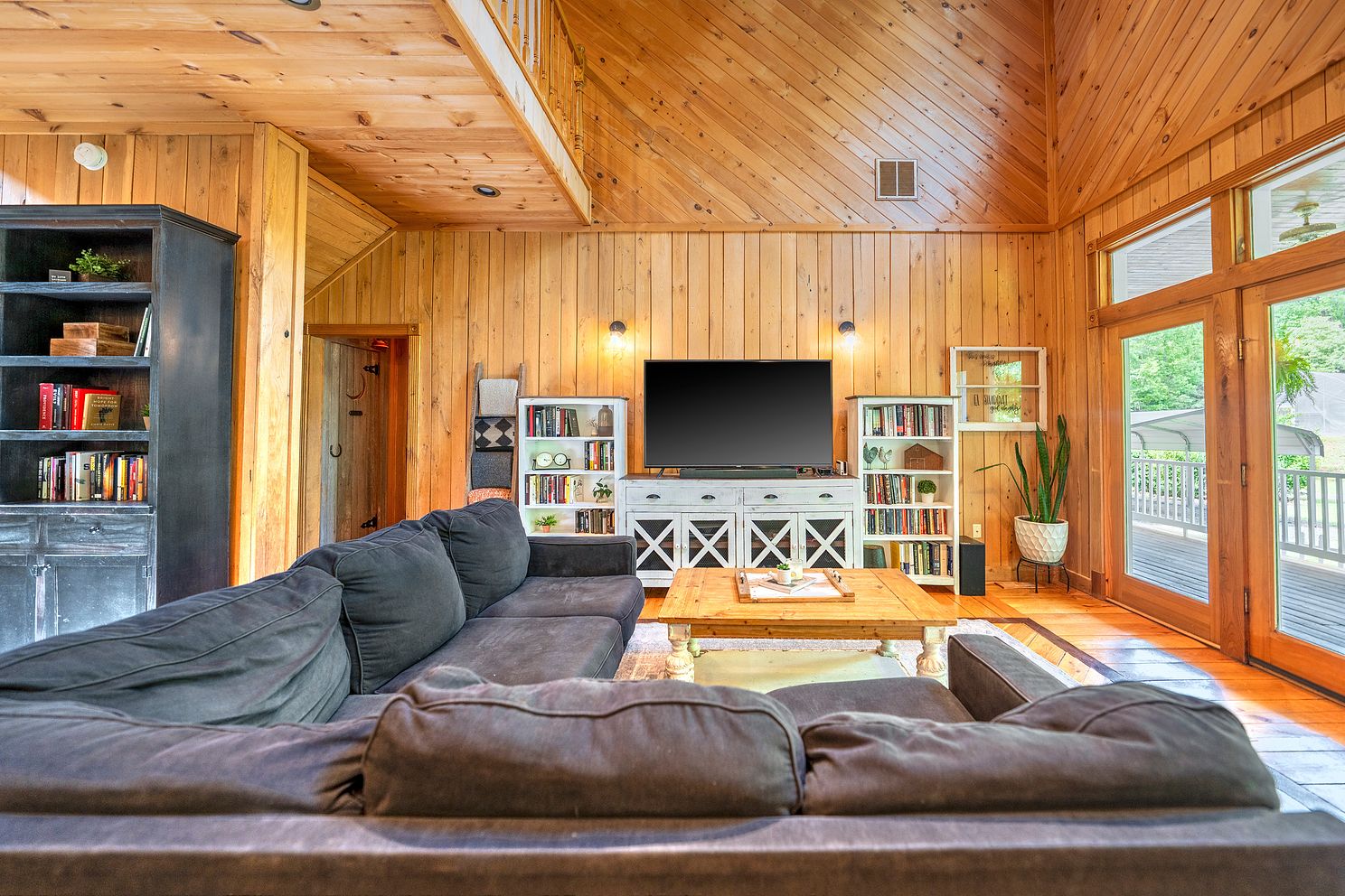 A7407336-HDR_Optimizer copy.jpg