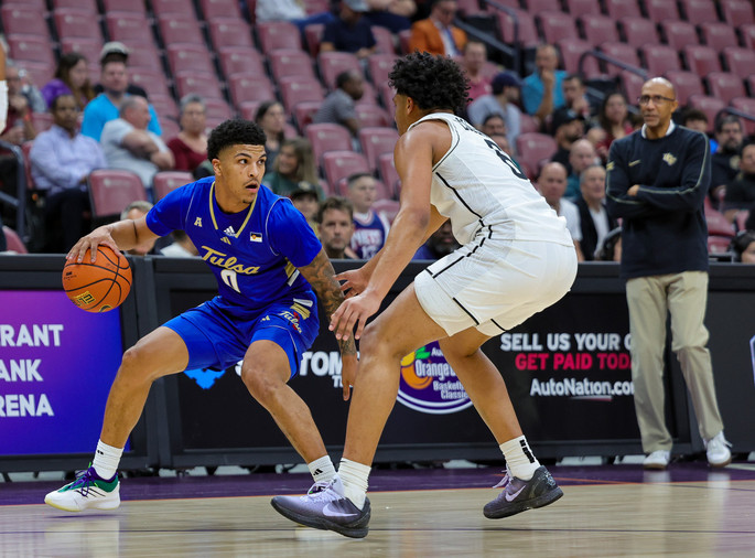 Orange Bowl Basketball Classic Photos