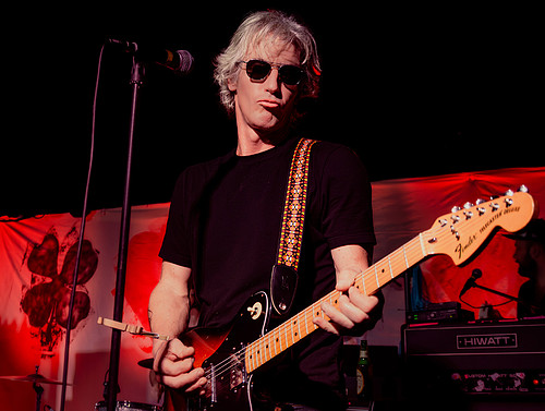 Music Photography featuring Sloan singer guitarist Andrew Scott by Cleveland music photographer Mara Robinson