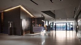 The Met Hotel 003.jpg