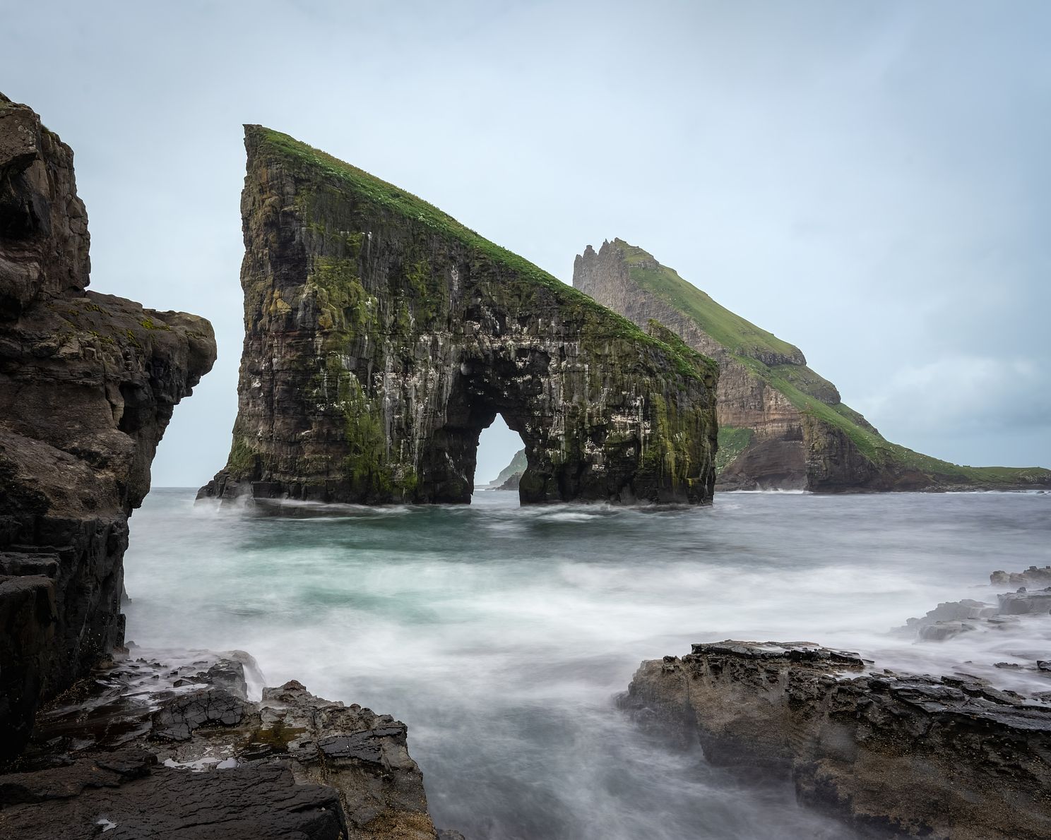 Drangarnir Vgar Faroe Islands