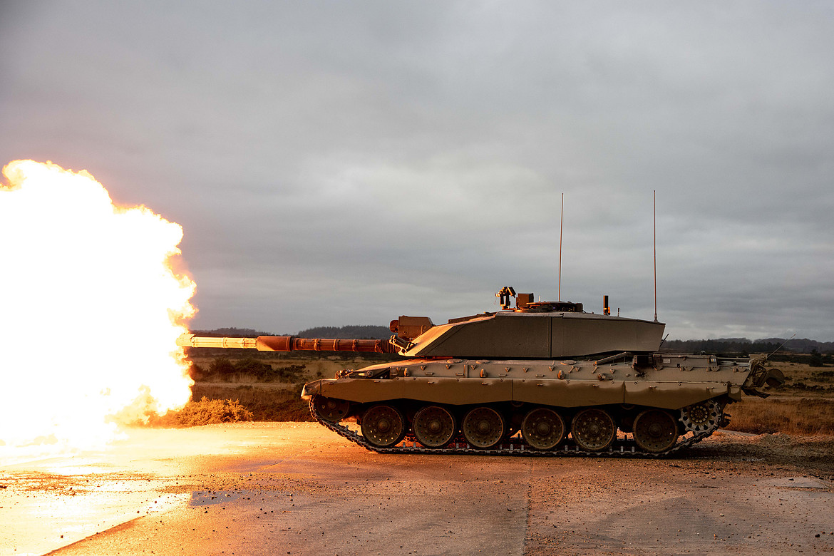 Tank firing  closejpg