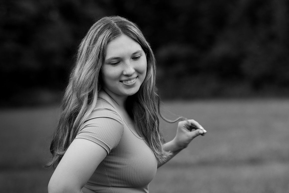Grove City PA Senior Portrait Photographer
