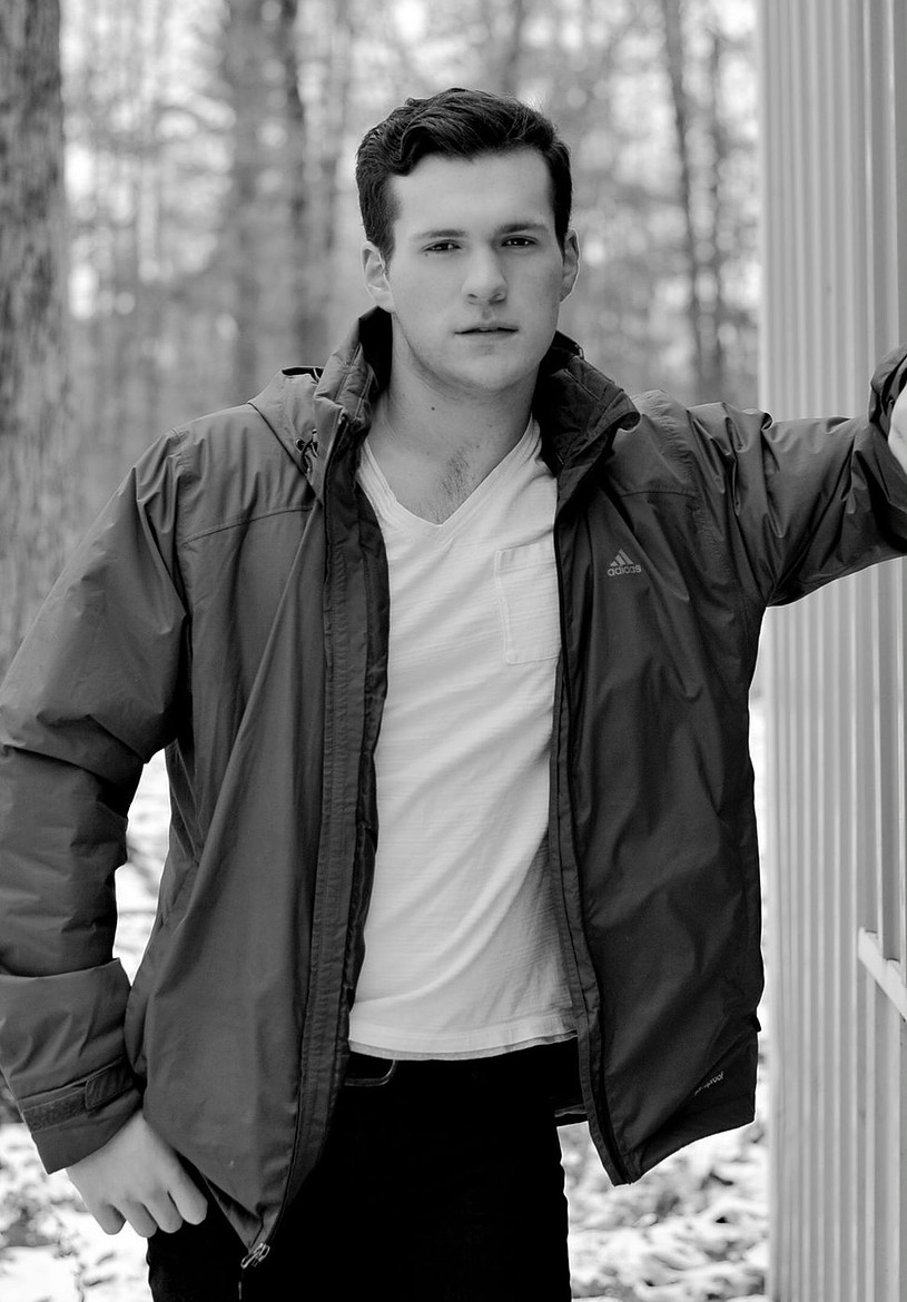 Grove City PA Senior Portrait Photographer 2