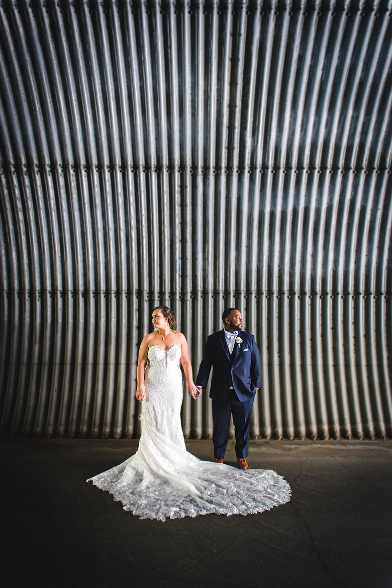 Bride and Groom at The Bridges Golf Club wedding.  Shot by ShootAnyAngle.com