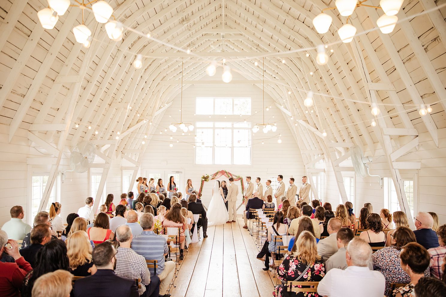 Timeless St. Paul Wedding Photographer - Images by GraceLyn