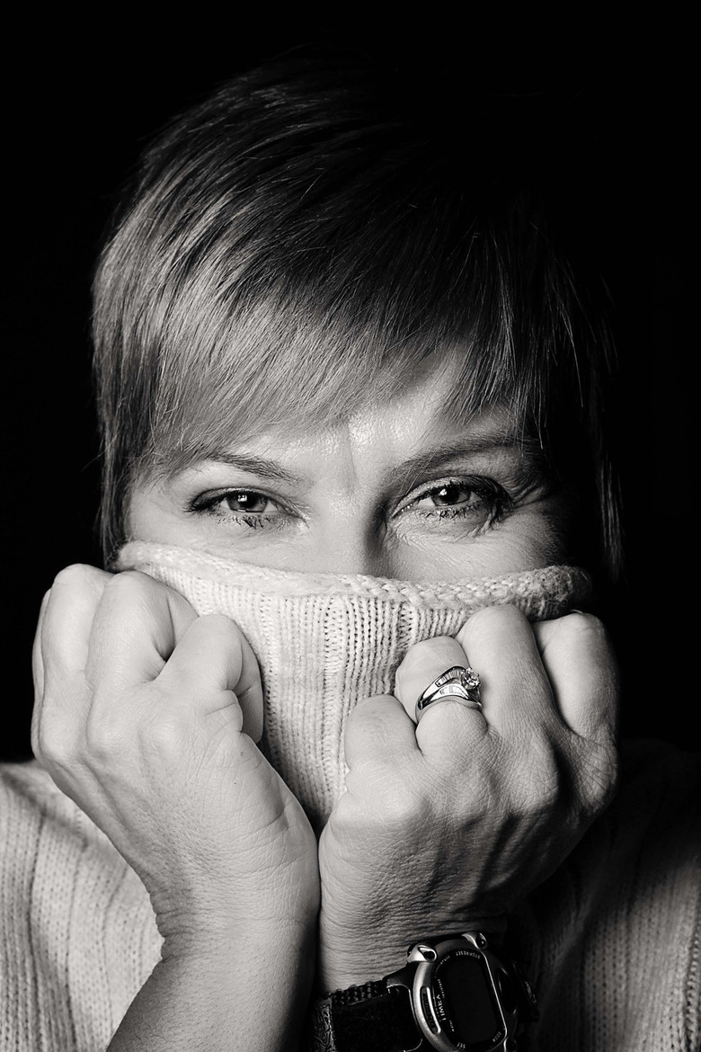 20101114-Beth-Portrait lighting testlow res.jpg