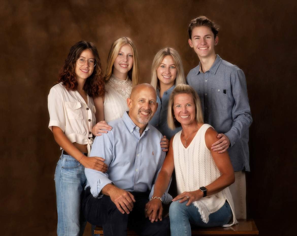 familyportraitexample.jpg