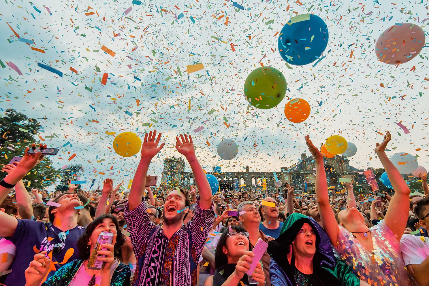 Kaleidoscope Festival, front row, excitement, colour, balloons, confetti
