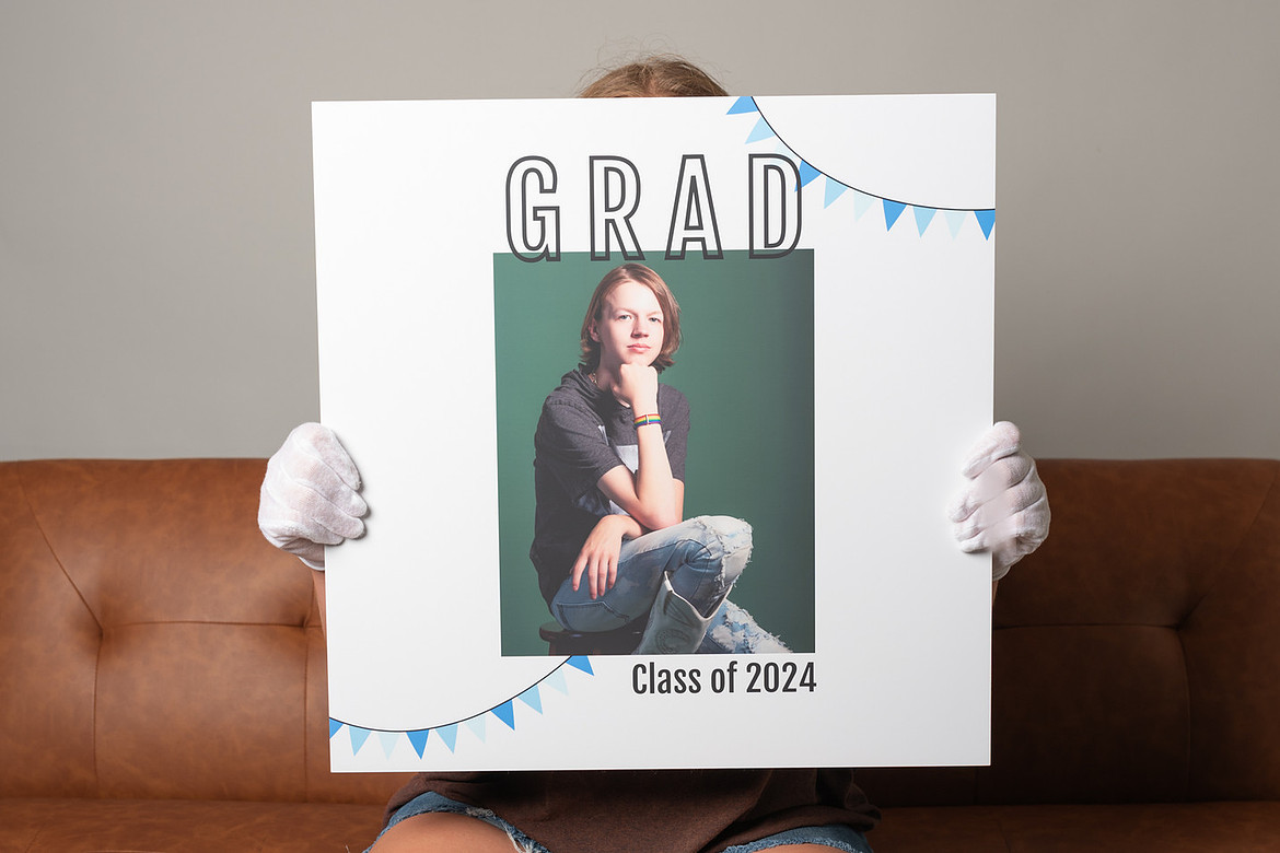 graduation signing boards are a great display piece for your senior graduation party
