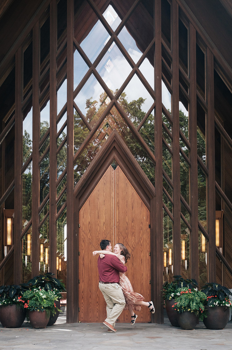 couple photo botanical garden missouri powell gardens