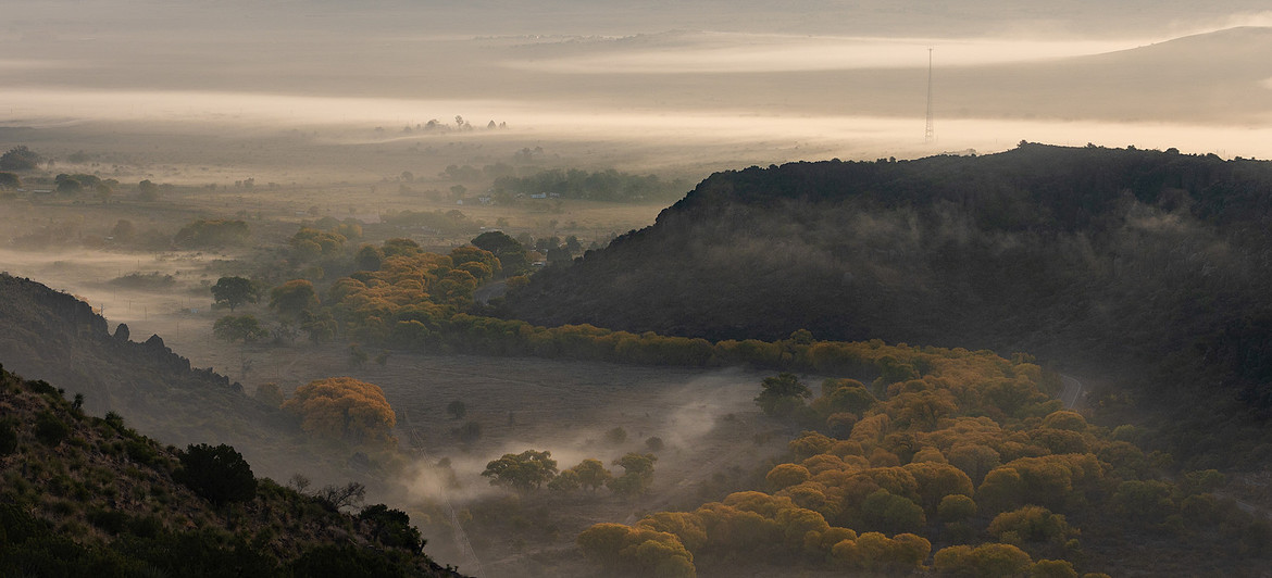 DavisMountainsCottonwoodSunrisejpg