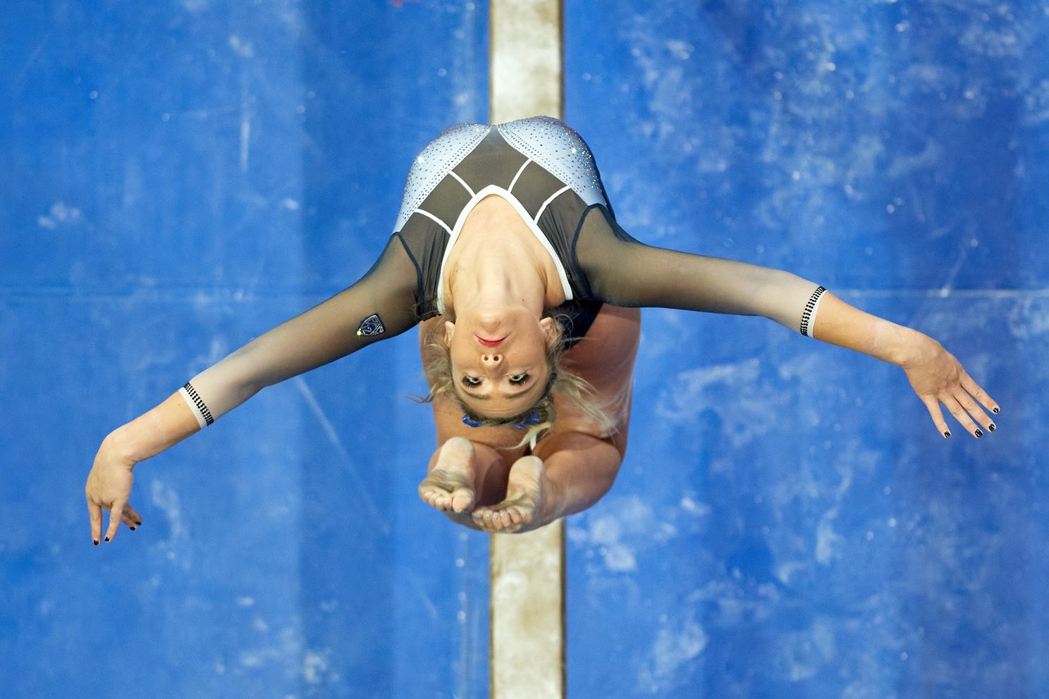 Cal WGYM Stanford  InMeet Images