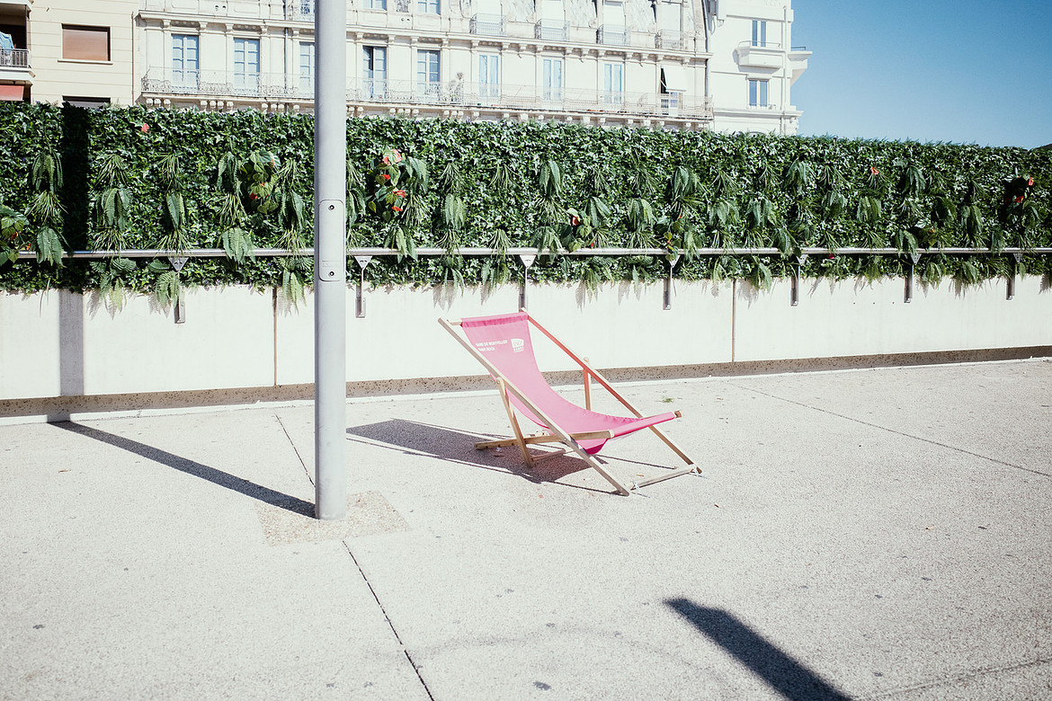 pinkloungesummerjpg