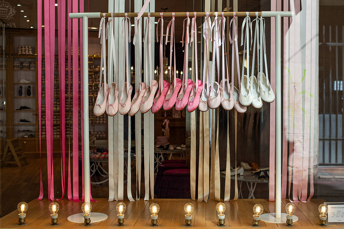 balletshoescolorjpg