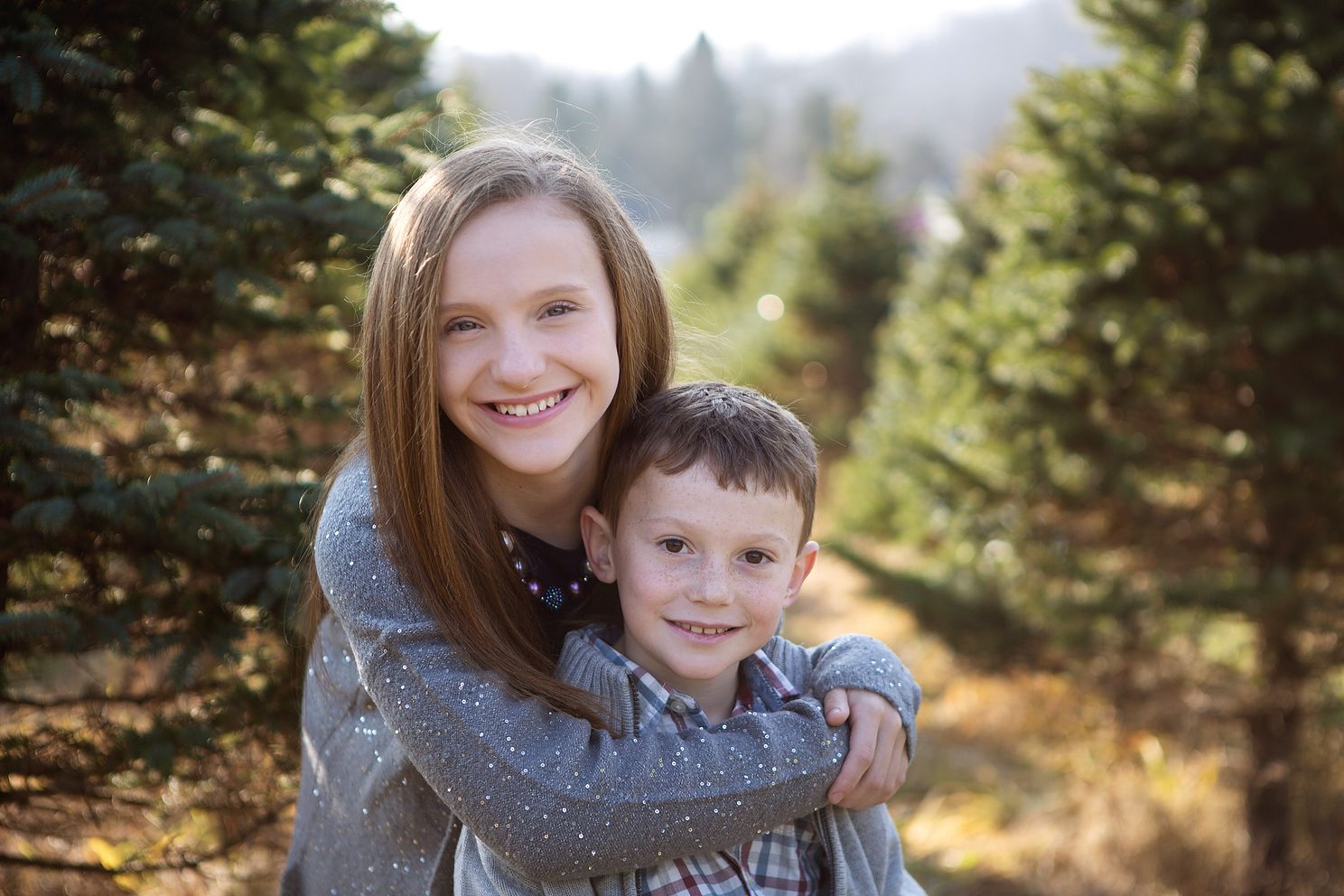 Holiday mini session portrait siblings 