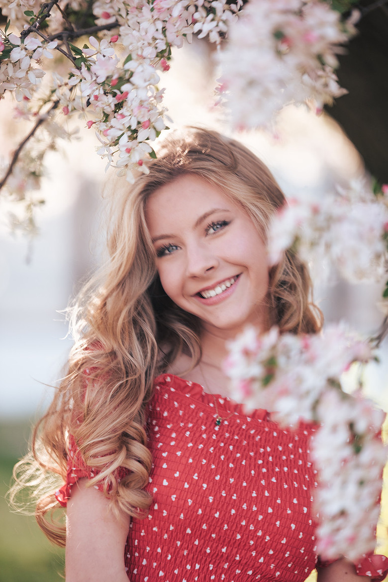 Senior photo spring cherry blossom sedalia missouri