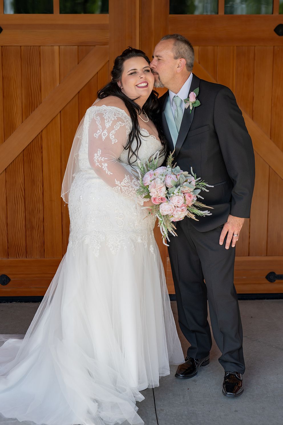 Lilly  Nick Wedding Seans Camerajpg