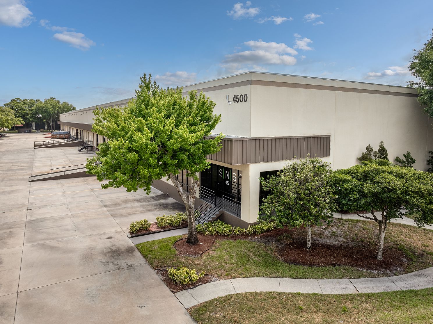Commercial Real Estate - Aerial/Drone photo of industrial property