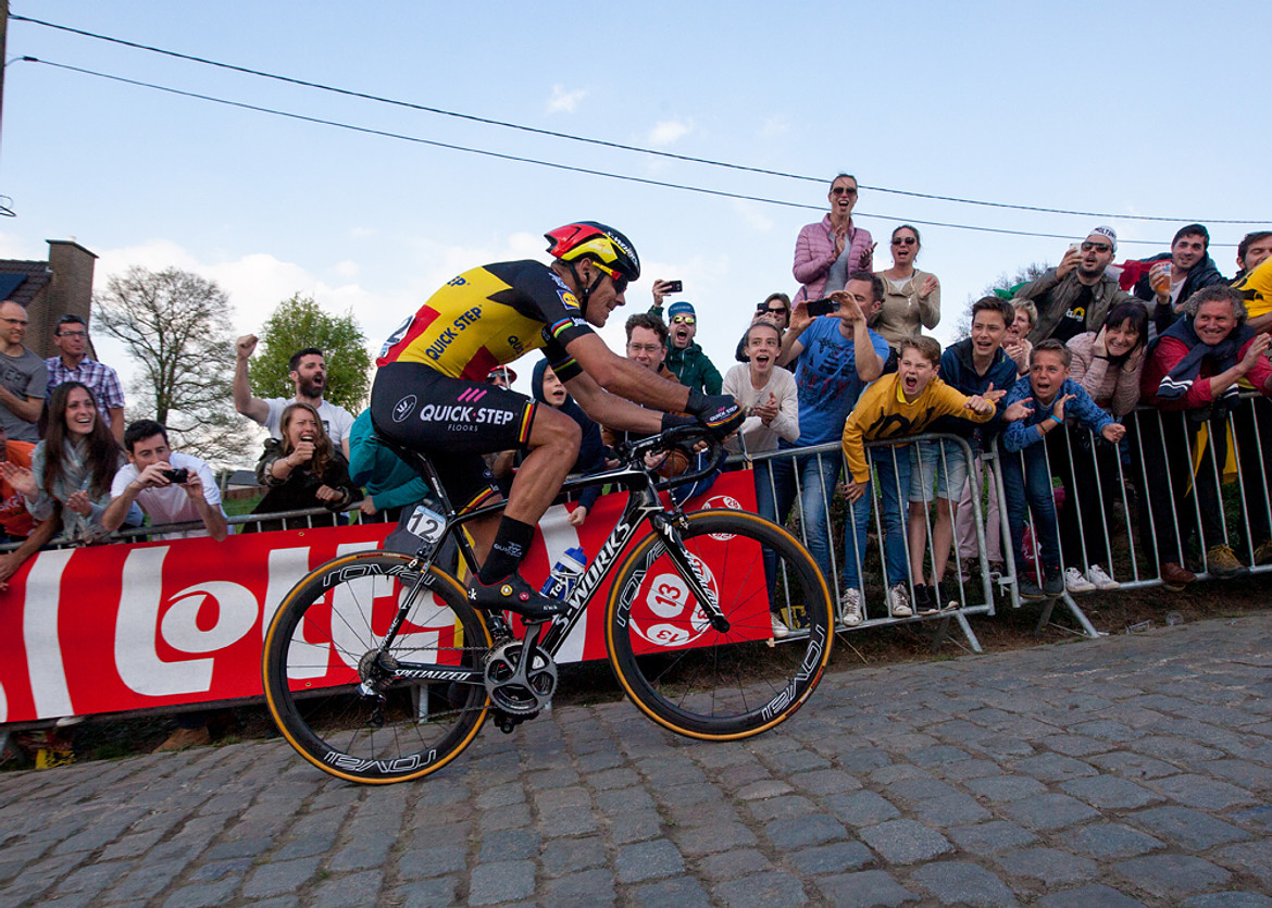 Ronde van Vlaanderen  Tour of Flanders  Philippe Gilbert Climbing the Paterberg