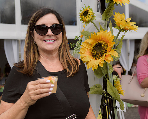 wine festival event photography by Akron photographer Mara Robin