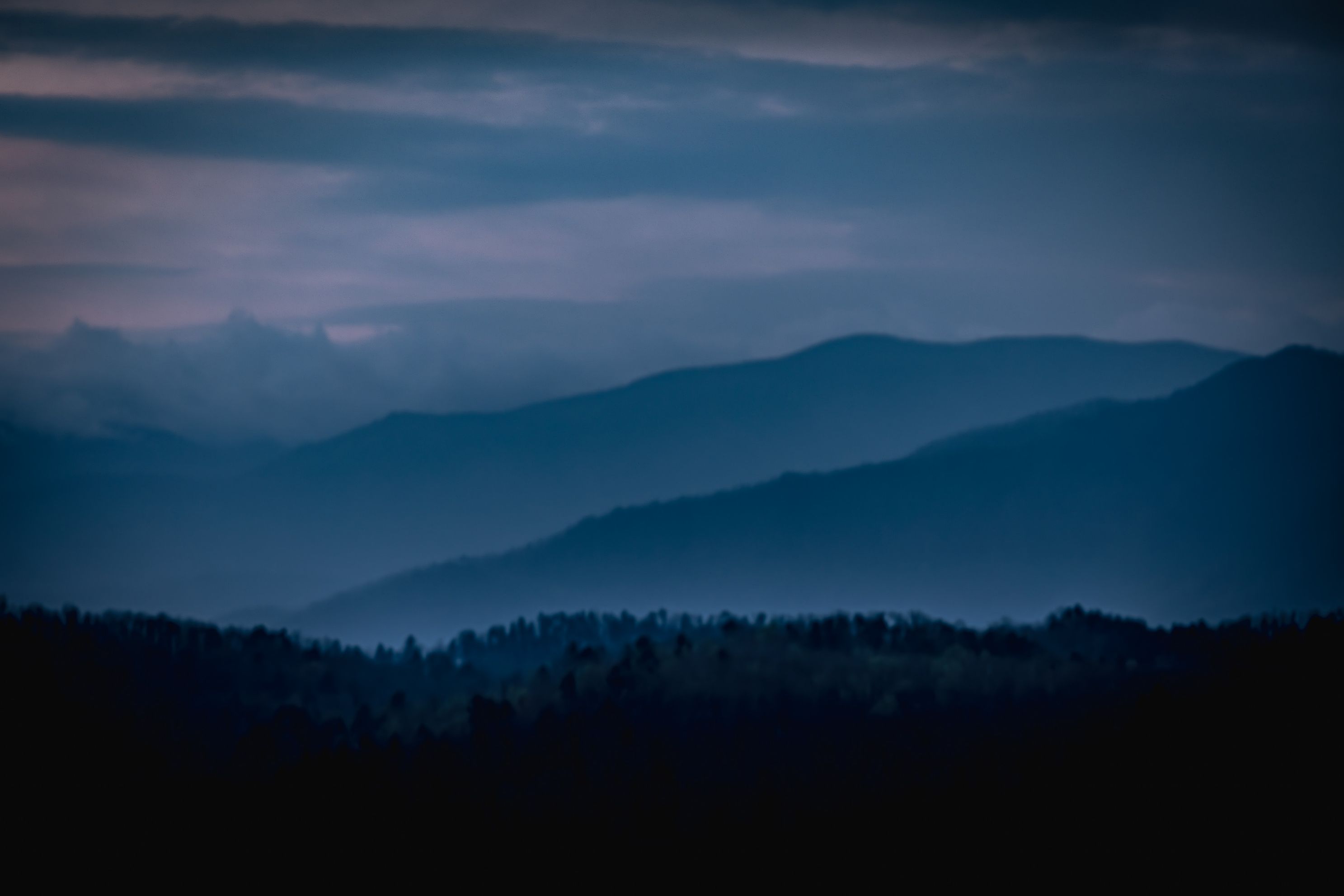 BeforeSunrise.jpg 1