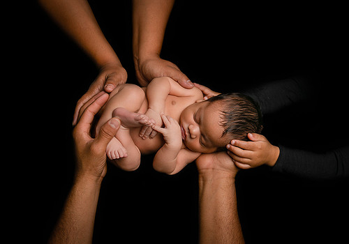 Ann Mary Flaz - Newborn with Richard Rosario Photography.jpg