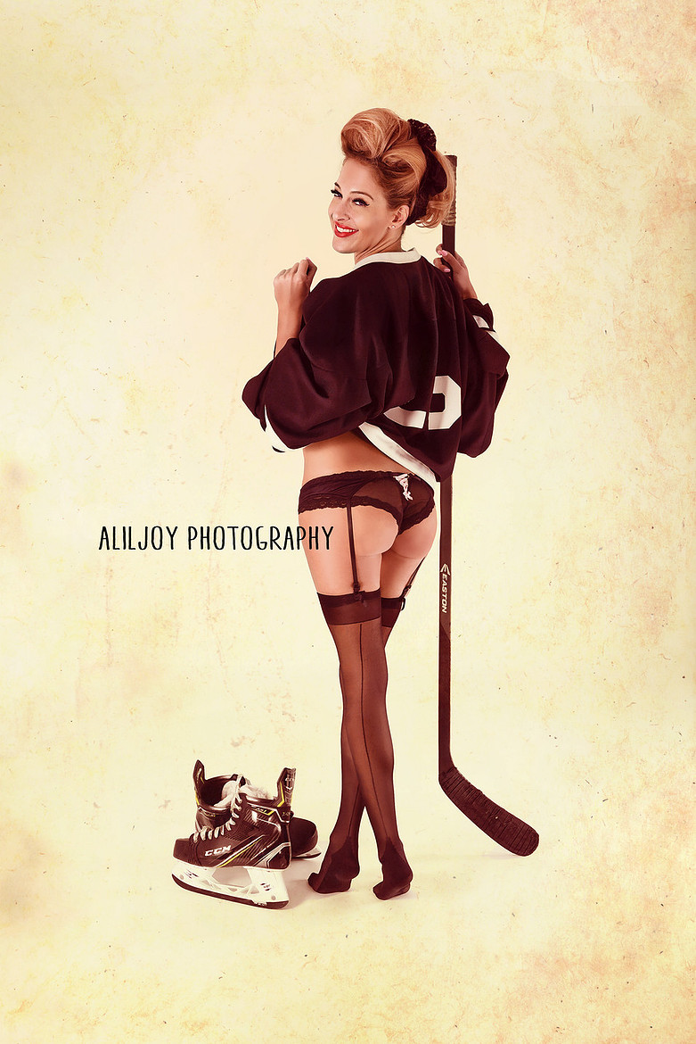 HockeyHottieHRjpg