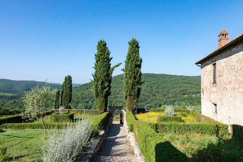Castello-di-Meleto-wedding-38.jpg