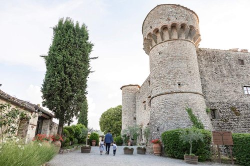 Castello-di-Meleto-wedding-2.jpg