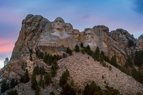 Mount Rushmore x jpg