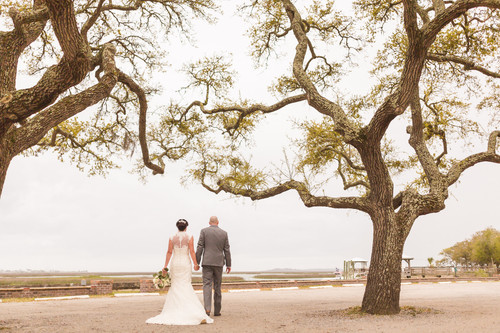 pawleys island sc wedding couple