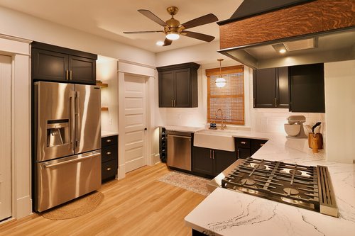 Home Studio by Omega  College Avenue kitchen