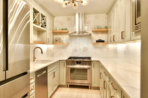Home Studio by Omega  kitchens and baths