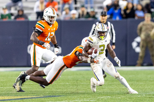Georgia Institute of Technology GA Tech vs University of Miami NCAA College Football November   Chee