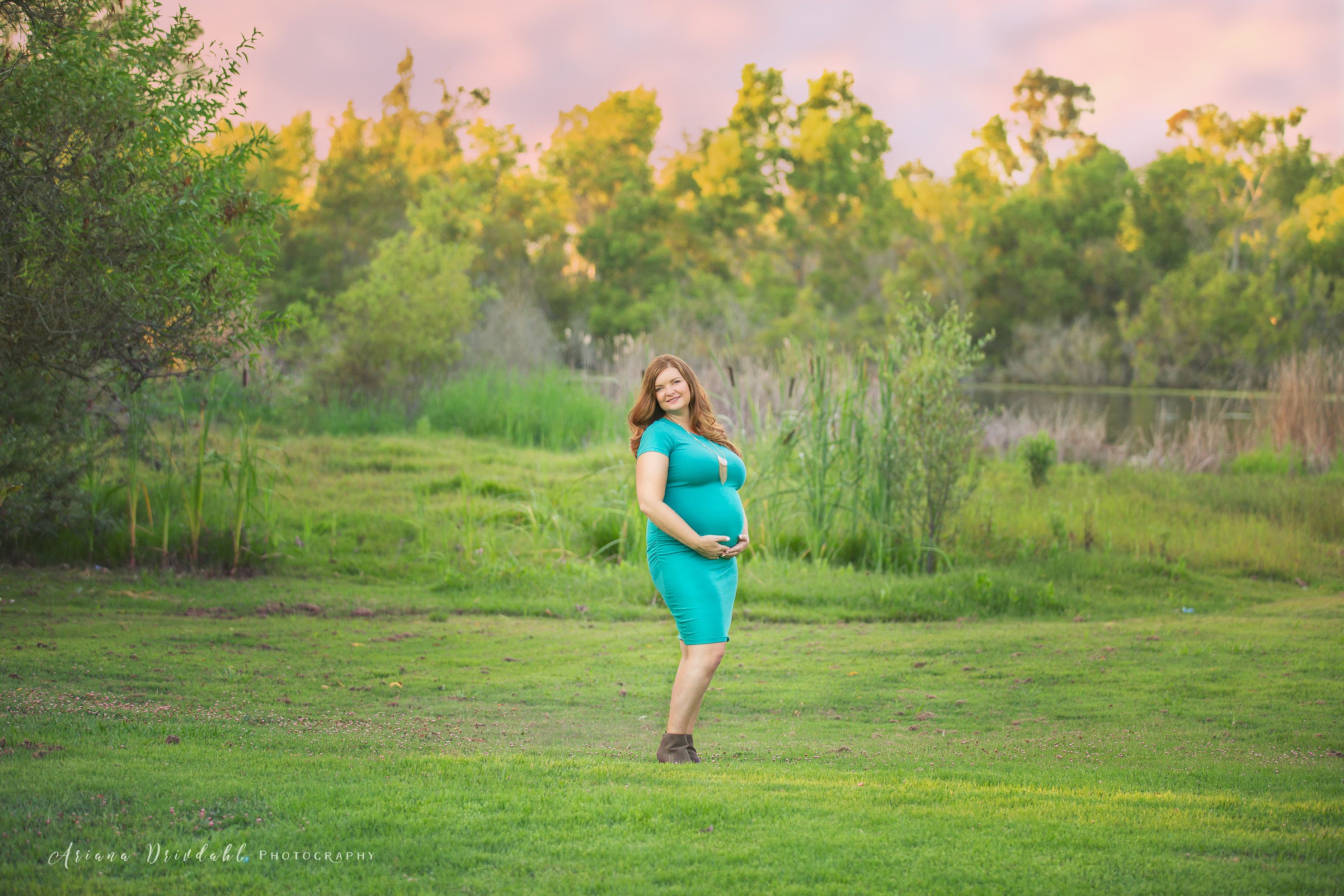 Huntington-sunset-maternity-portrait
