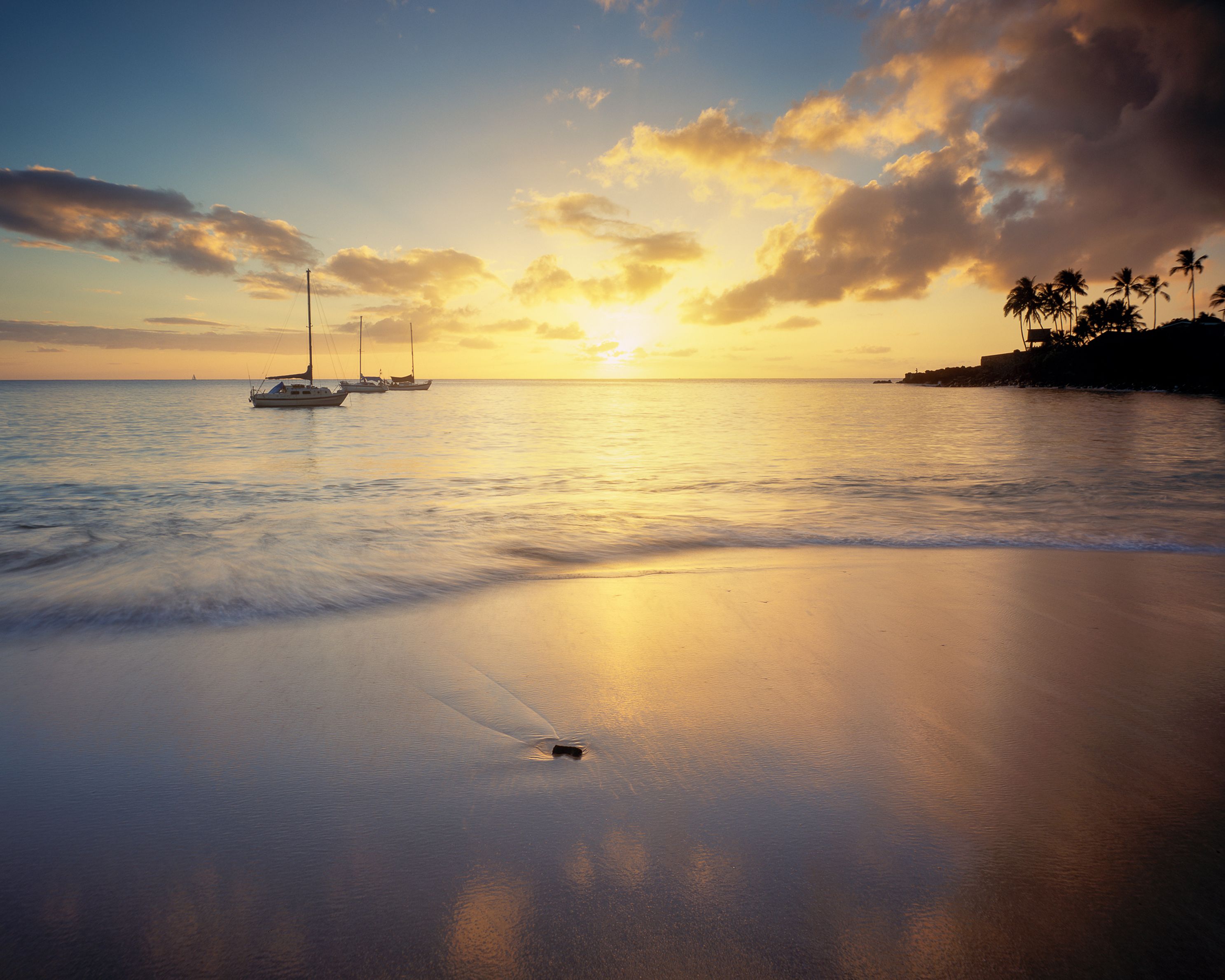 End of Day at Waimea Bay, Oahu, Hawaii