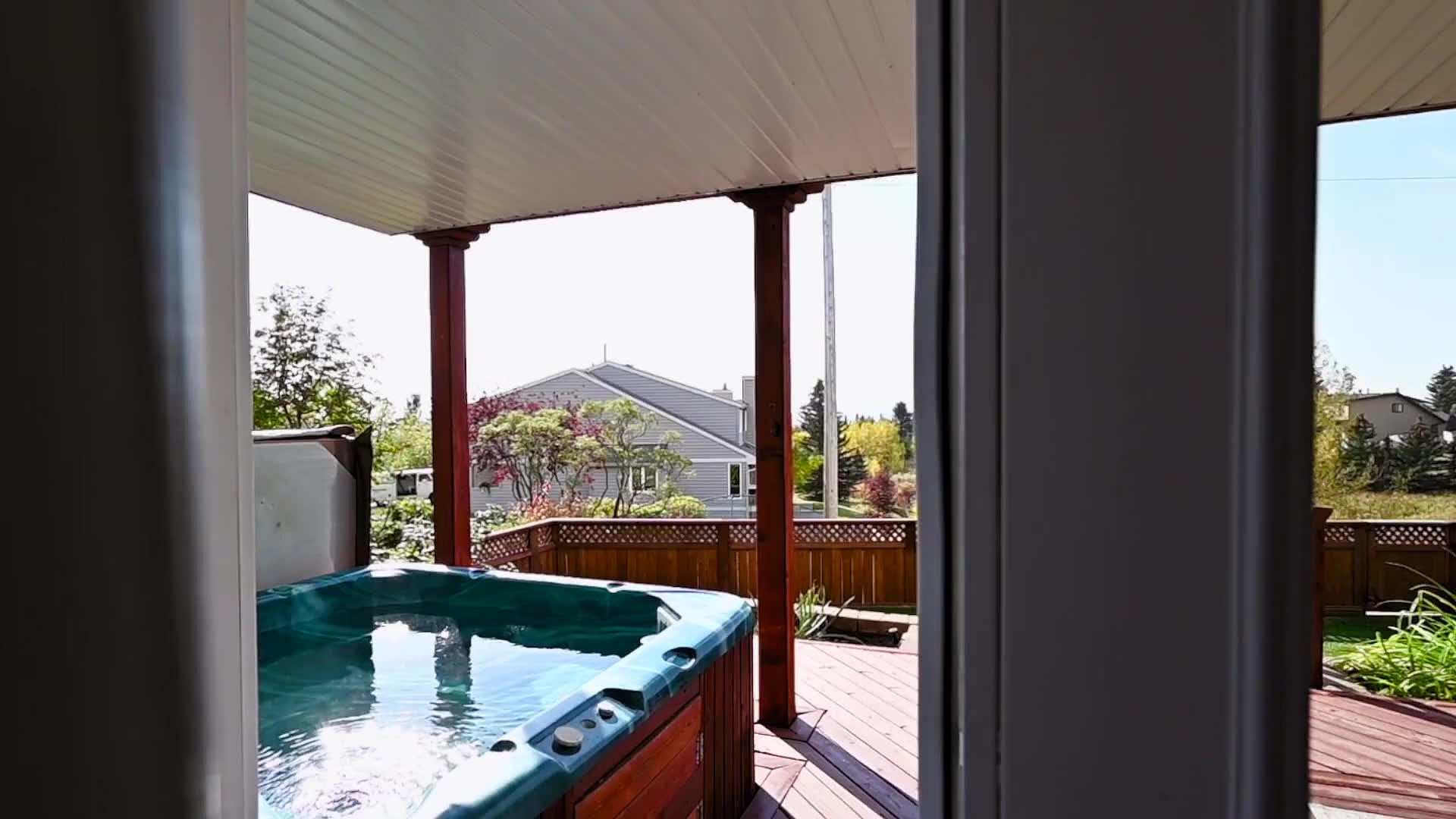 103 Edgeland Rd NW Calgary AB Unbranded ESv2 [Original].mp4