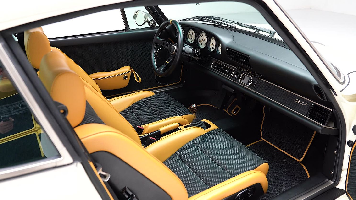 Singer 911.mp4
