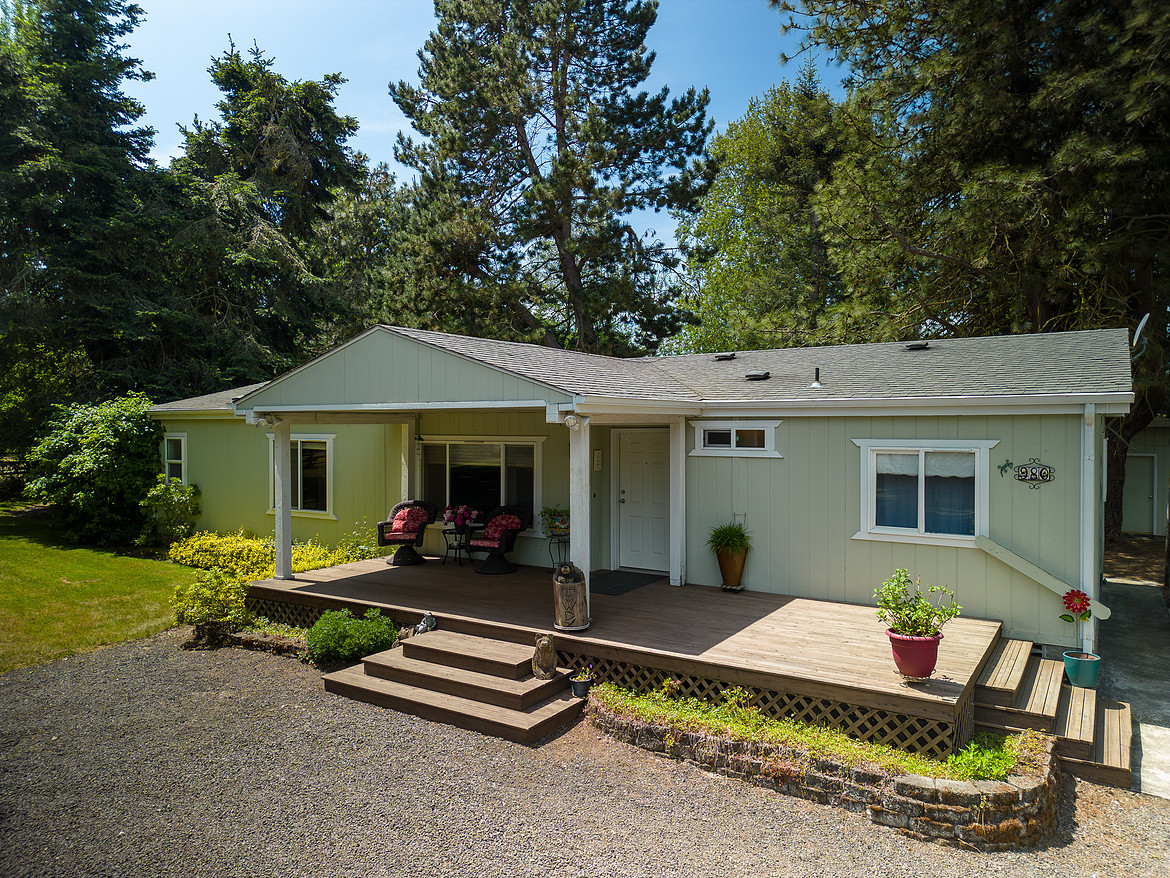 980 River Road, Sequim WA.mov